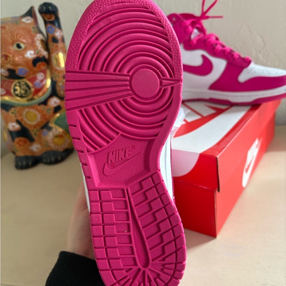 Dunk High Up Prime Pink NIB - Picture 3 of 4